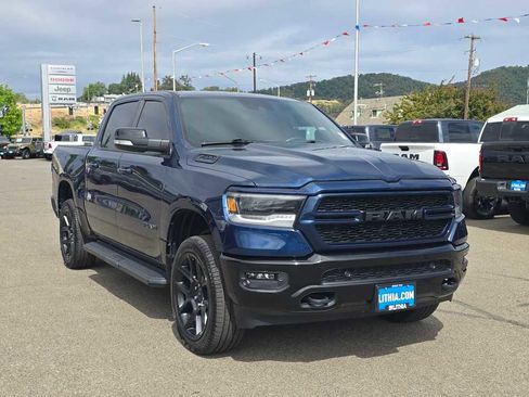 Used 2022 RAM 1500 Big Horn AWD/4WD image 7