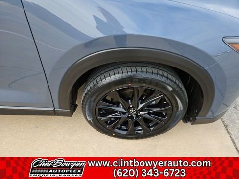 Used 2024 MAZDA CX-5 Carbon Edition image 10