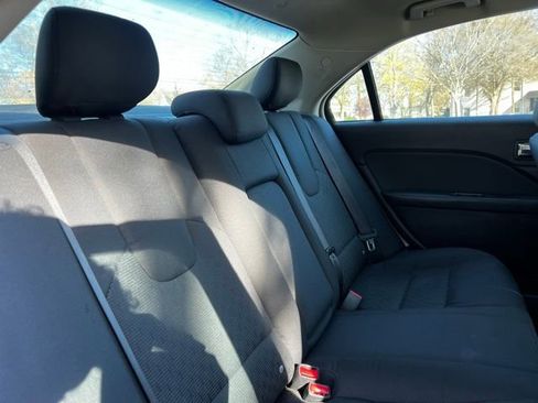Used 2011 Ford Fusion SE image 21