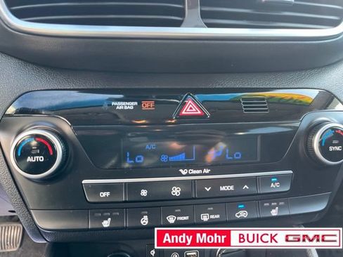 Used 2019 Hyundai Tucson Limited AWD/4WD image 32
