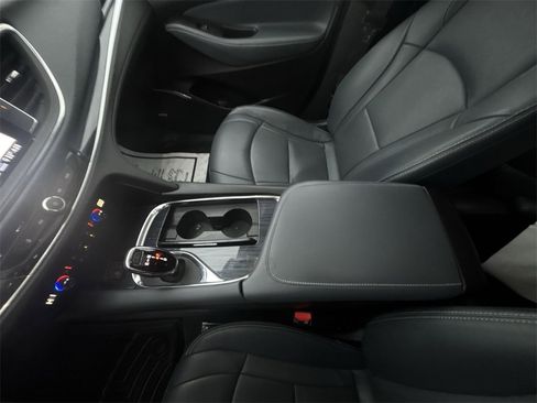 Used 2021 Buick Enclave Essence w/ Sound and Sites Package image 27