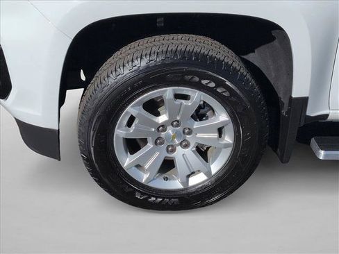 Used 2021 Chevrolet Colorado LT w/ Safety Package image 24
