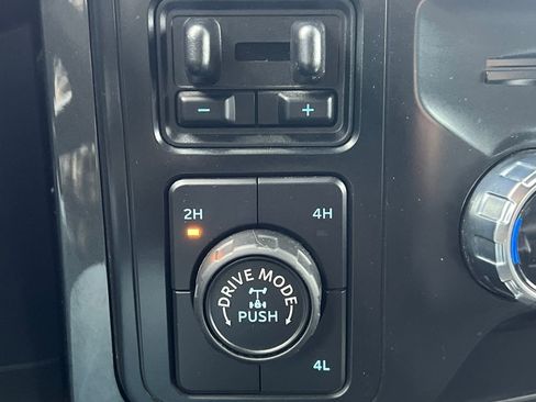 Used 2022 Ford F150 XLT w/ Equipment Group 302A High image 43