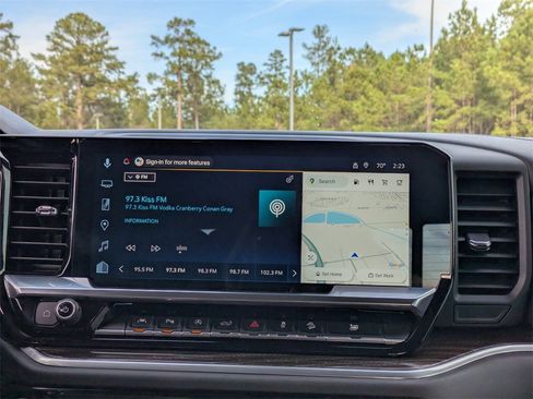 Used 2025 Chevrolet Silverado 1500 RST w/ Dark Appearance Package image 14