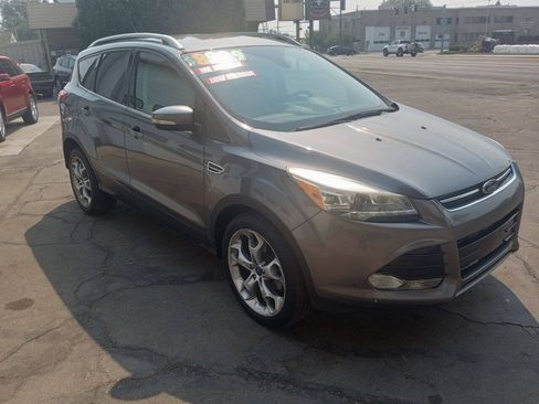 Used 2014 Ford Escape Titanium w/ Equipment Group 401A FWD image 8