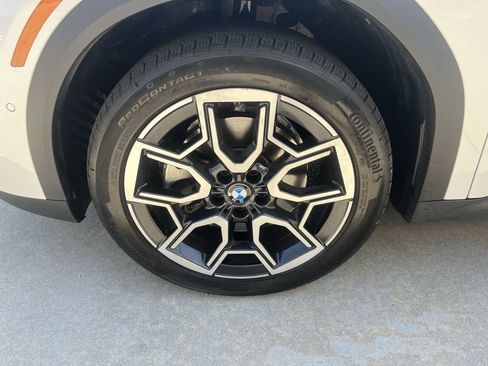 Used 2025 BMW X2 xDrive28i image 13