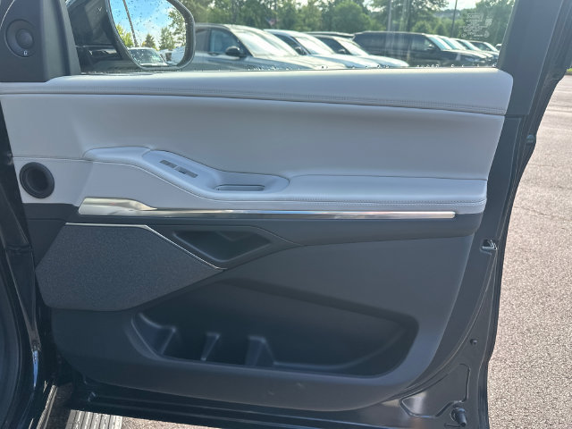 New 2026 Lincoln Navigator Reserve AWD/4WD image 15