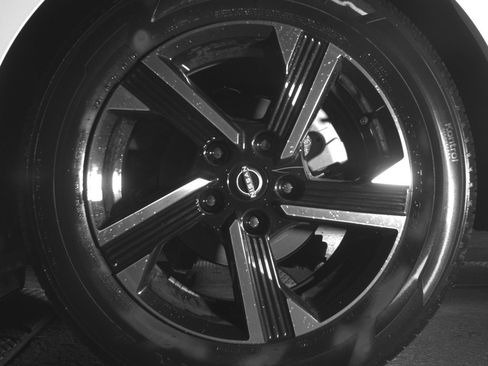 Used 2025 Nissan Sentra SV image 14