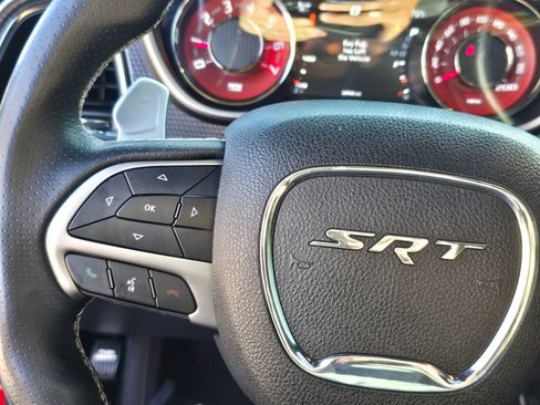 Used 2018 Dodge Challenger SRT Hellcat image 21