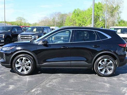 Certified 2024 Ford Escape Platinum AWD/4WD image 4