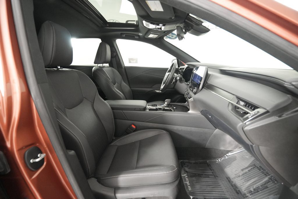 Certified 2023 Lexus RX 350 Premium Plus w/ Cold Area Package AWD/4WD image 19