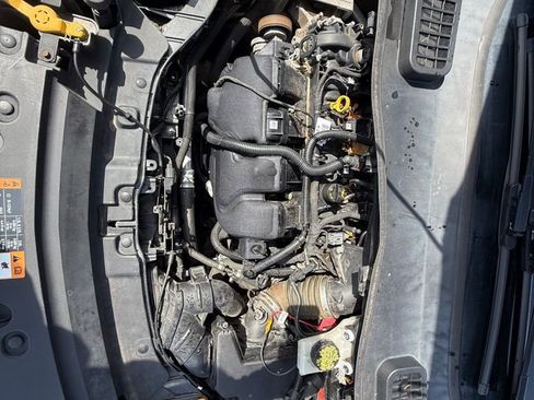 Used 2017 Ford Escape SE w/ Equipment Group 201A AWD/4WD image 26
