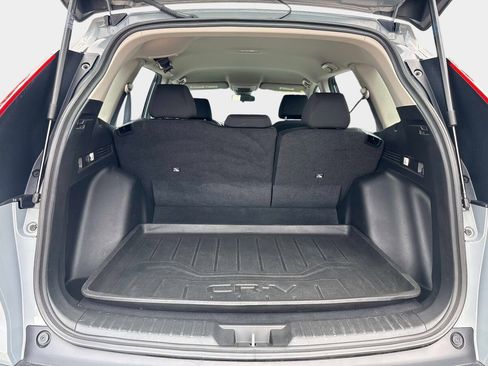 Used 2023 Honda CR-V LX image 9