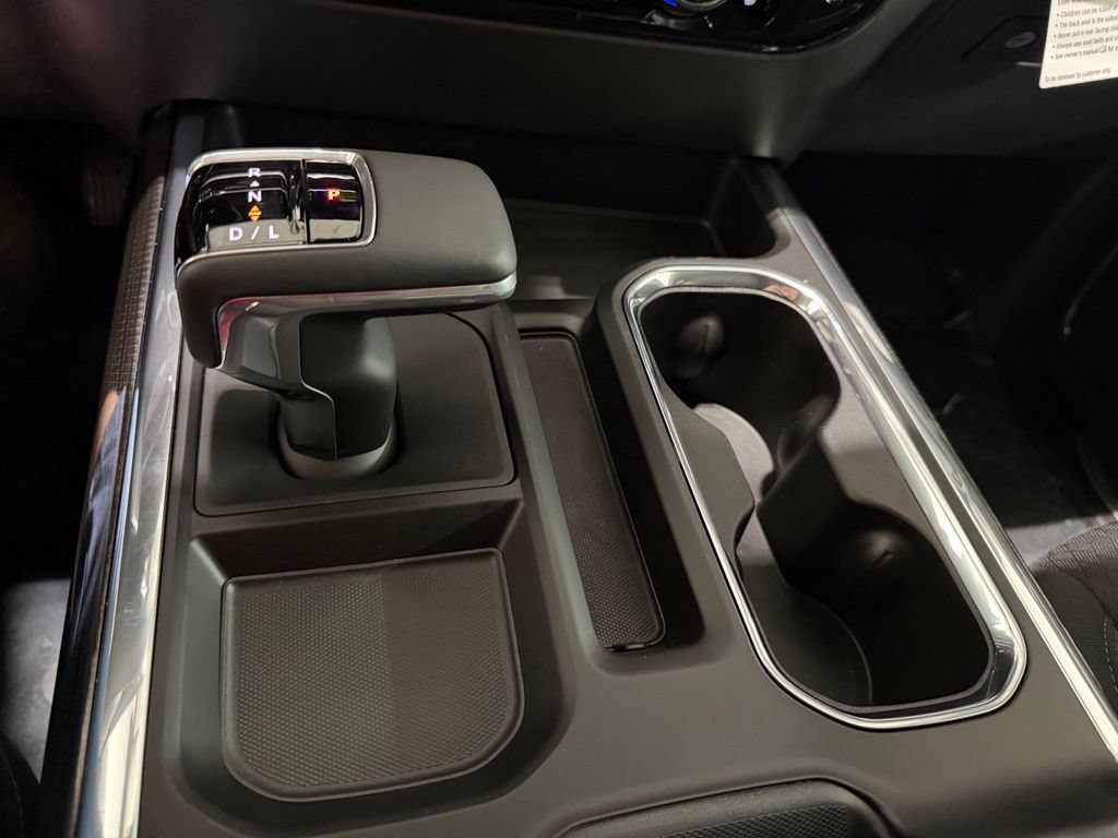 New 2026 Chevrolet Silverado 1500 RST w/ Z71 Off-Road Package AWD/4WD image 23