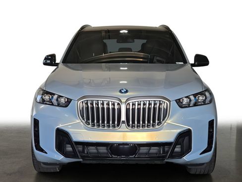 Used 2026 BMW X5 xDrive50e w/ M Sport Package AWD/4WD image 2