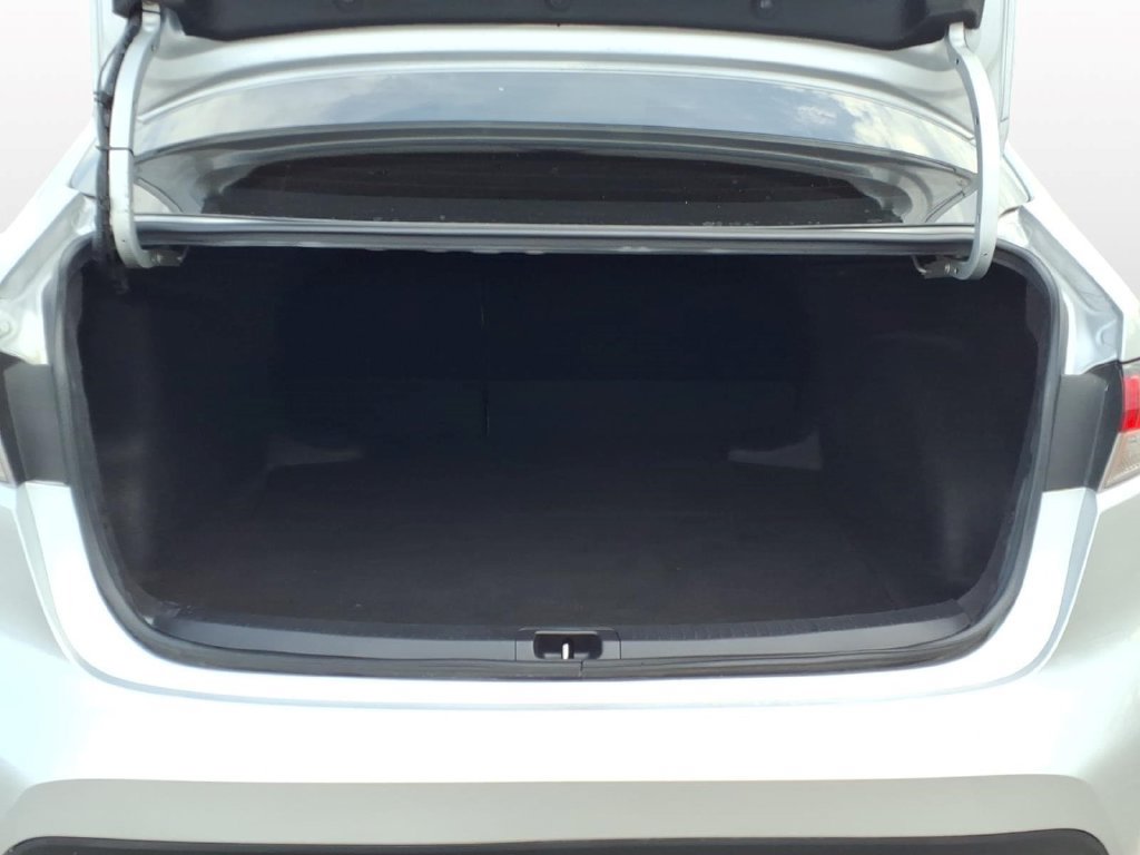 Used 2024 Toyota Corolla LE FWD image 10