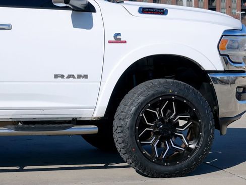 Used 2020 RAM 2500 Laramie image 17