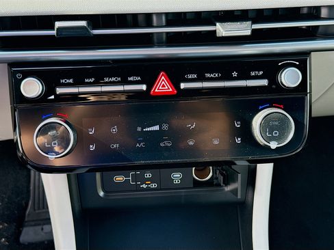 New 2026 Hyundai Tucson Limited FWD image 13