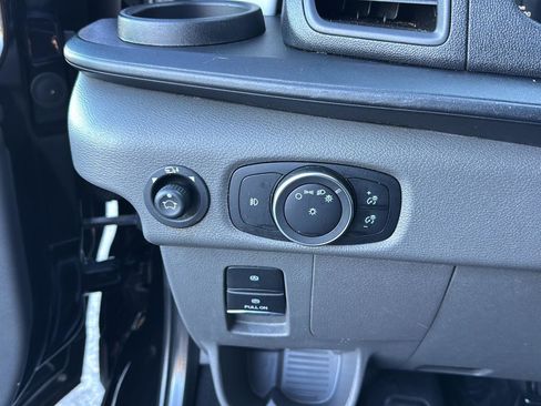 Used 2022 Ford Transit 350 XLT image 17