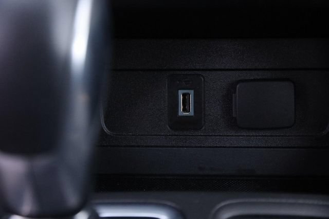 Used 2018 Ford Escape SEL FWD image 19