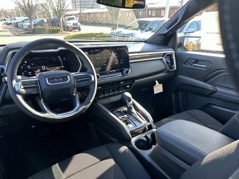 New 2026 GMC Canyon Elevation w/ Convenience Package image 10