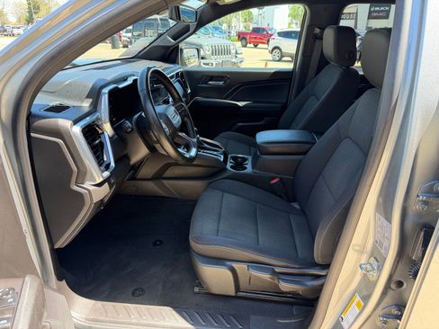 Used 2023 GMC Canyon Elevation w/ Convenience Package RWD image 10