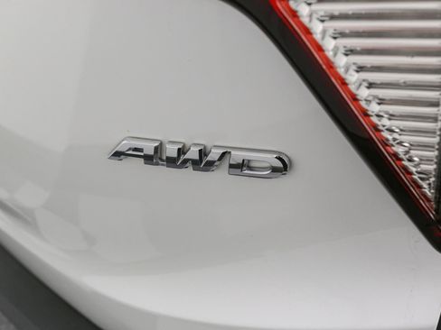 Used 2022 Honda HR-V EX image 12