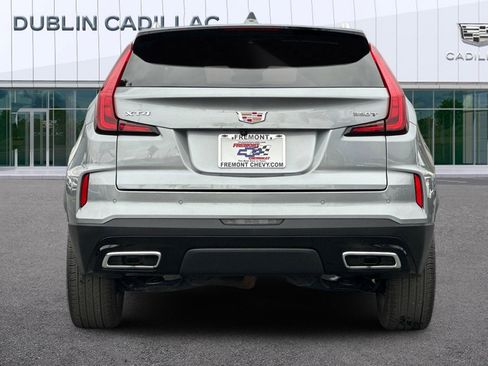 Used 2024 Cadillac XT4 Premium Luxury image 5