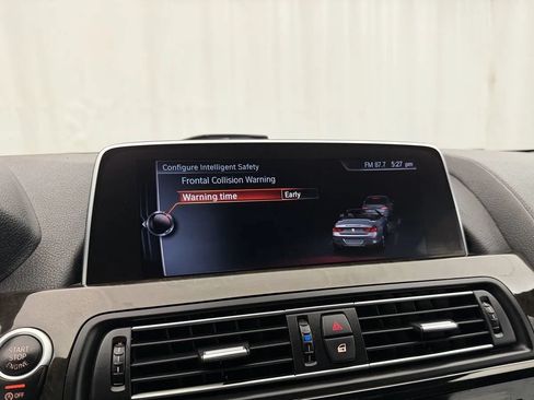 Used 2017 BMW M6 Convertible RWD image 24