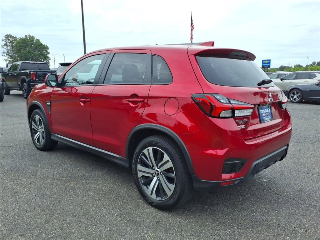 Used 2024 Mitsubishi Outlander Sport SE AWD/4WD image 5