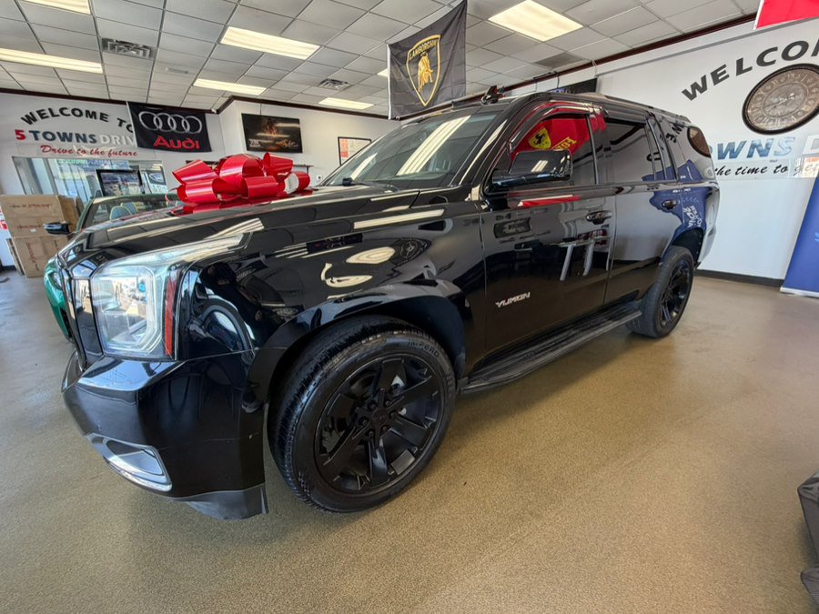 Used 2019 GMC Yukon SLT w/ Graphite Performance Edition AWD/4WD image 8