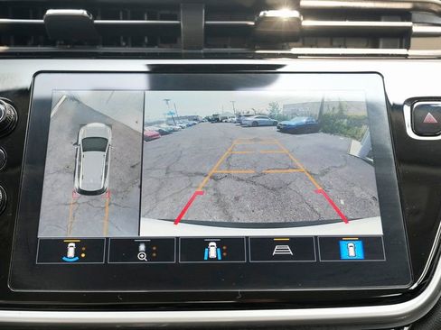 Used 2022 Chevrolet Bolt EUV Premier image 45