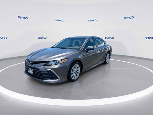 Used 2023 Toyota Camry LE FWD image 4
