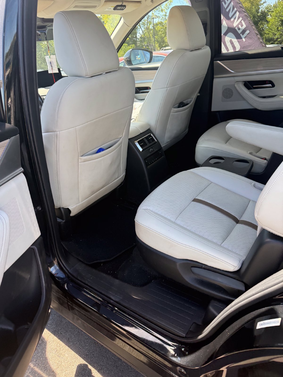 Used 2024 MAZDA CX-90 Plug-In Hybrid w/ Premium Plus AWD/4WD image 4