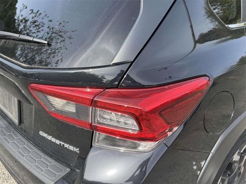 Used 2023 Subaru Crosstrek 2.5i Limited w/ Moonroof Package image 10