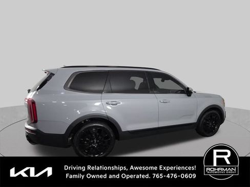 Used 2022 Kia Telluride SX w/ SX Prestige Package AWD/4WD image 11