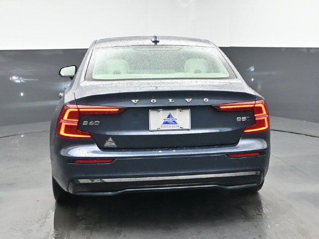 Used 2024 Volvo S60 B5 Ultimate w/ Climate Package AWD/4WD image 8