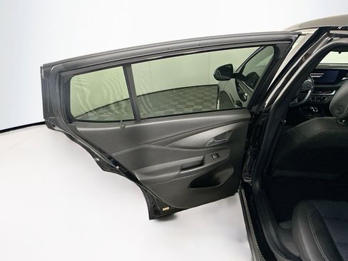 Used 2024 Buick Envista Preferred w/ Convenience I Package image 26