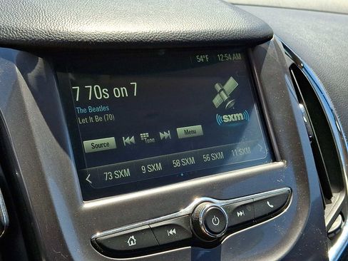 Used 2017 Chevrolet Cruze LT FWD image 16