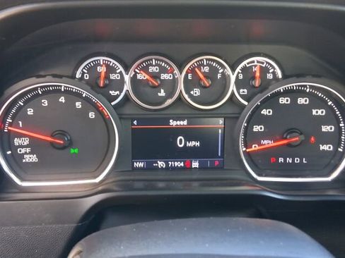 Used 2020 Chevrolet Silverado 1500 LT w/ Convenience Package image 16