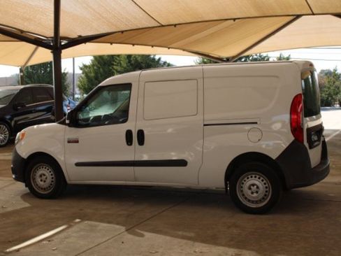 Used 2016 RAM ProMaster City Tradesman image 7