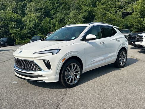 New 2026 Buick Encore GX Avenir w/ Avenir Convenience Package FWD image 2