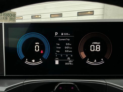 Used 2025 Hyundai Santa Fe SEL image 39