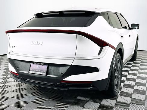 Used 2025 Kia EV6 Light w/ Light LR Technology Package RWD image 25