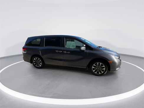Used 2024 Honda Odyssey EX-L image 17