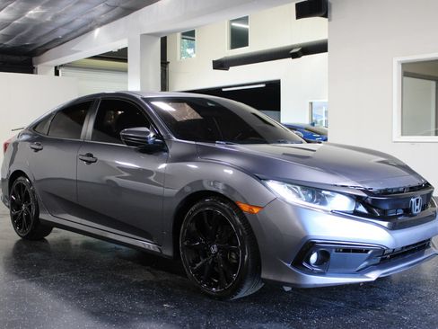 Used 2019 Honda Civic Sport image 1