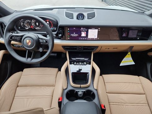 New 2026 Porsche Cayenne Coupe image 14