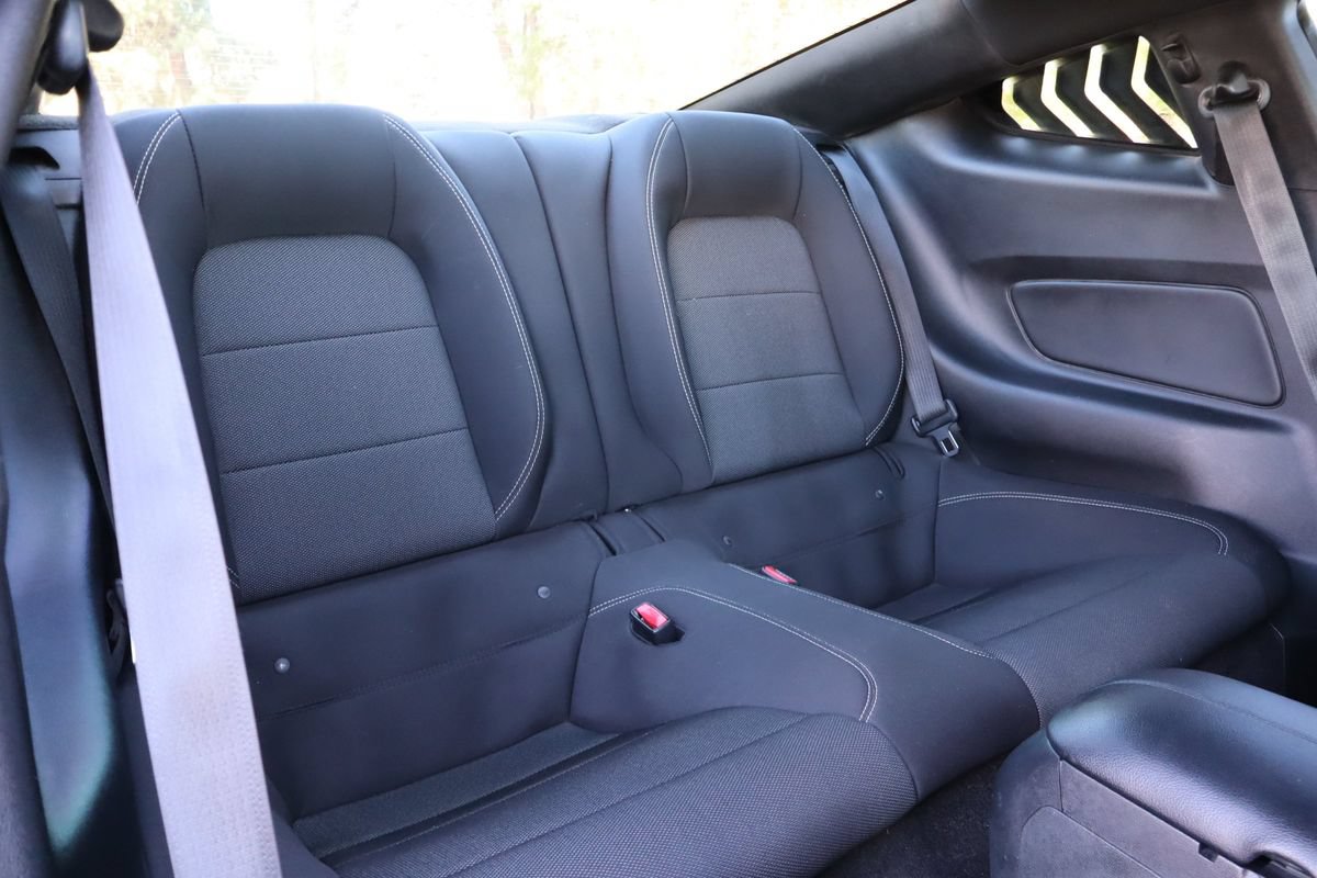 Used 2016 Ford Mustang Coupe w/ Equipment Group 051A RWD image 19