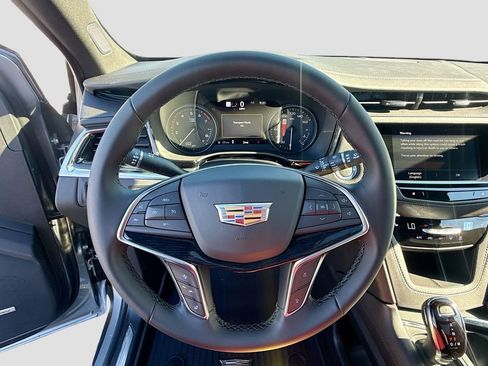 New 2025 Cadillac XT5 Premium Luxury w/ Technology Package image 10