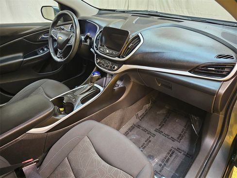 Used 2016 Chevrolet Volt LT image 12